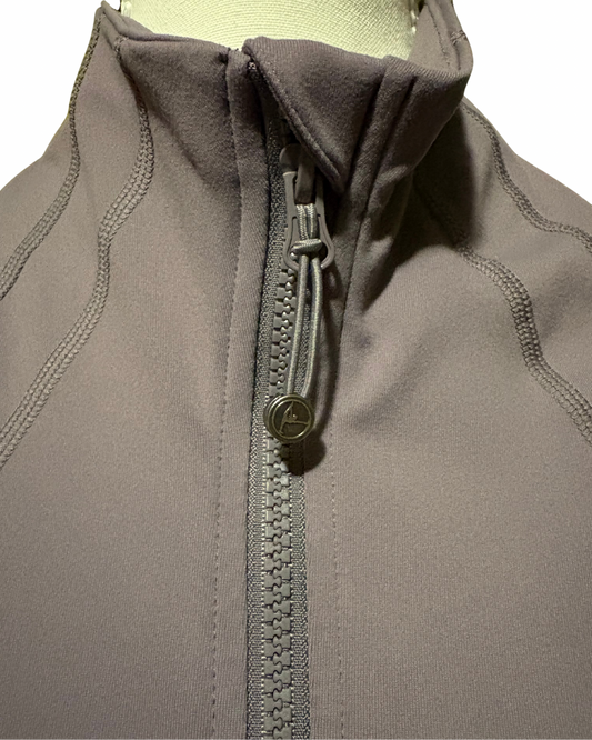 Performance Zip Jacket – Women’s Athletic Fit M (Taupe)